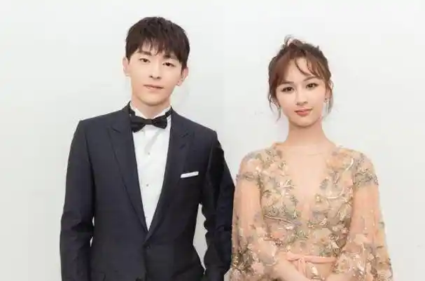 《中餐厅3》刚播,杨紫又一新综来袭,与他久违同框或成亮点_节目_邓伦