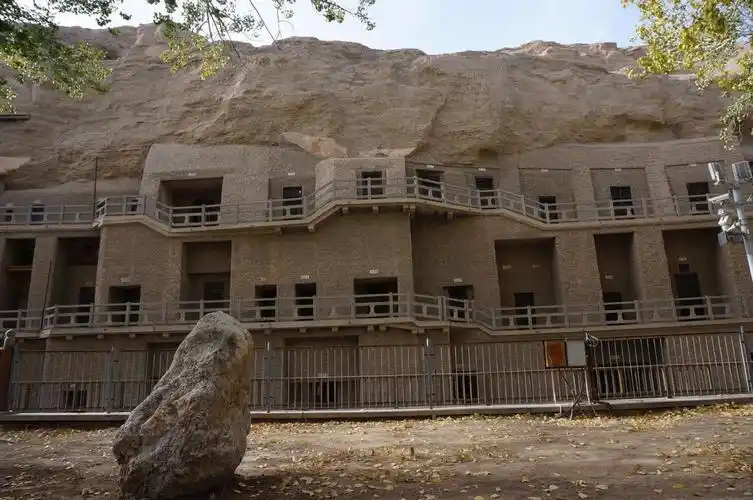 【携程攻略】敦煌莫高窟景点,终于来到了传说中的莫高窟,比想象中还要