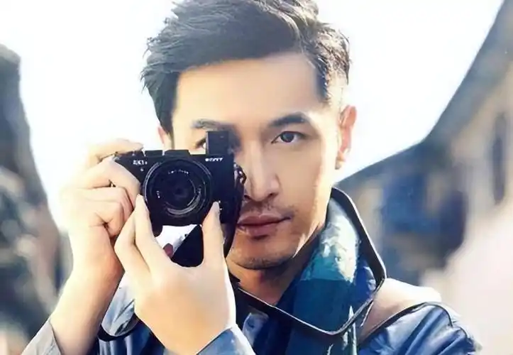 胡歌个人资料 事实证明:已经是人生赢家了