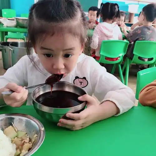 阳平实验幼儿园中一班开学第一周活动相册.