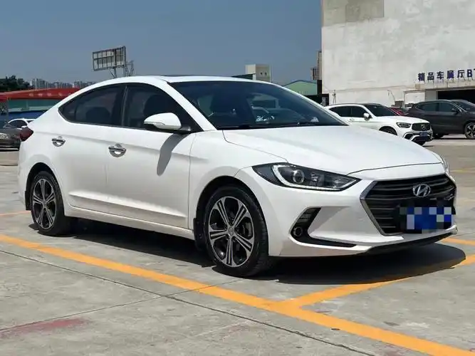 到店,一手准19年现代领动,1.