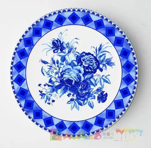 梅花青花瓷盘子绘画简笔画