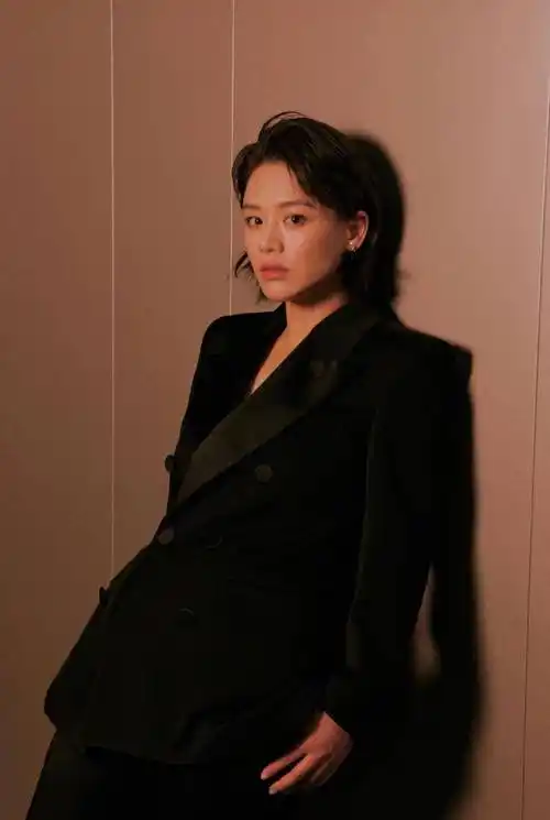 被瘦了30斤的马思纯惊艳到!