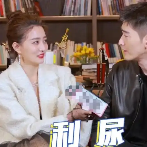 徐璐采访中一直叫张翰"叔叔",是情商太低吗?