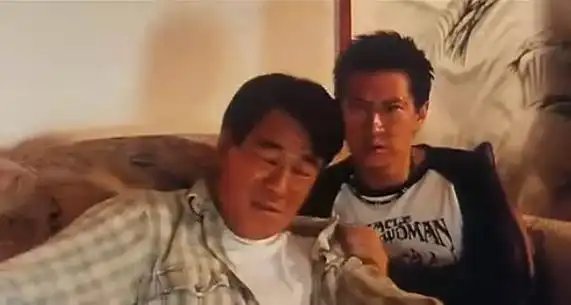 《化骨龙与千年虫》是由张敏执导的剧情,动作类的电影,李修贤,张家辉