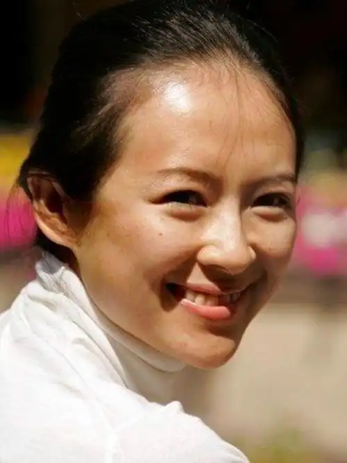 素颜下章子怡满脸雀斑这样的章子怡你还喜欢吗71