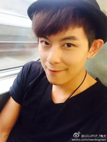 敖犬owodog的图片