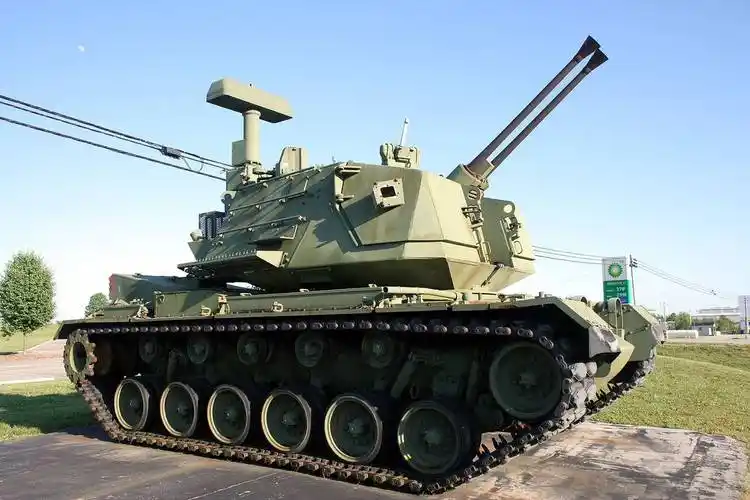 40-mm高射炮博福斯l / 60