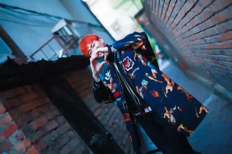 李棒棒:我一直都是个不real的人 | 说唱帮