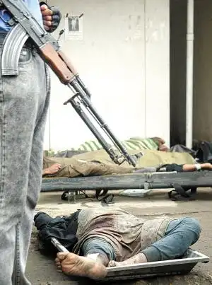 绞刑引发报复潮(图)