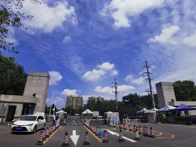 20200827影像志东南大学北门