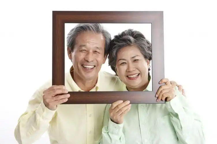 快乐老年人图片第21张