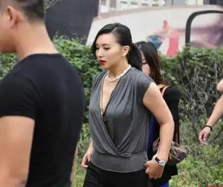 41岁陈好近照身体发福胖成大妈和曾经万人迷判若两人