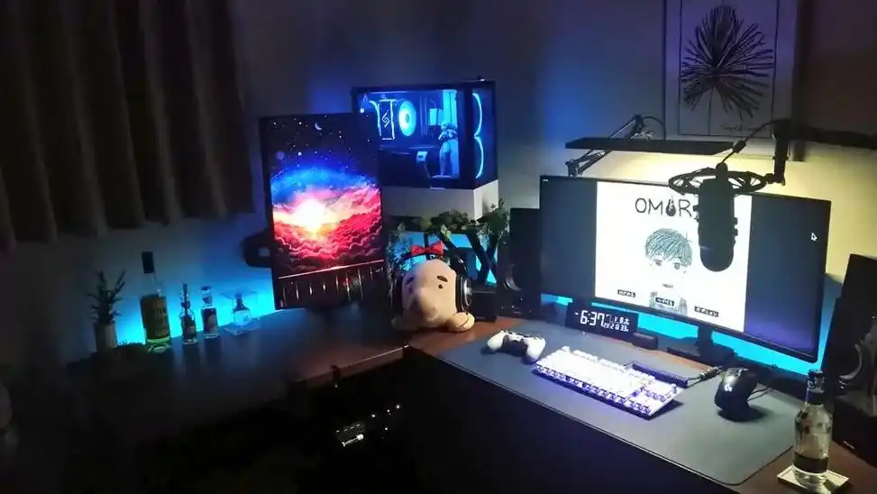 桌面改造 #电竞房 #桌面搭配  - 抖音