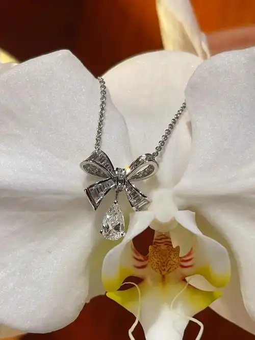 格拉夫graff蝴蝶结项链