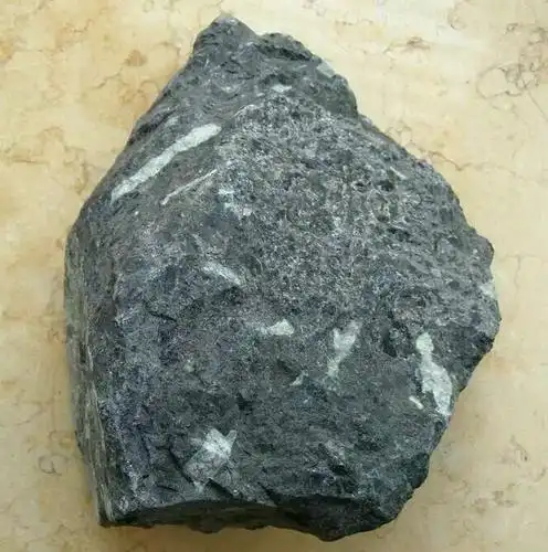 金伯利岩金刚石钻石富矿标本教学科研收藏礼品摆件可能