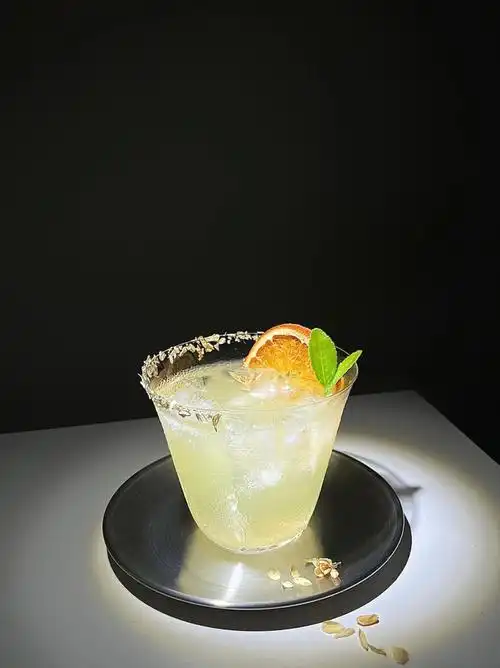 鸡尾酒|香橙茉莉金酒