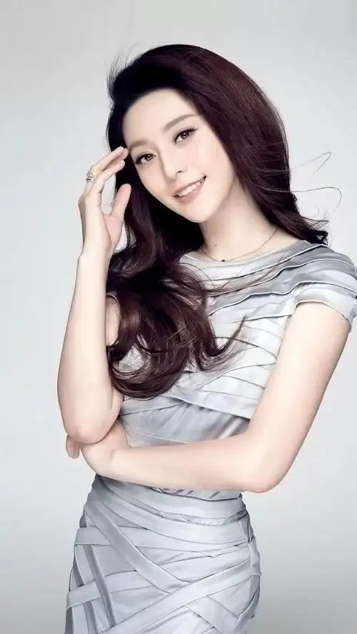 气质明星范冰冰妩媚写真图片