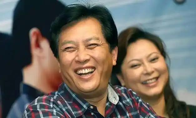 回顾唐国强国内淘金妻儿在国外花为残疾儿子的婚恋担心