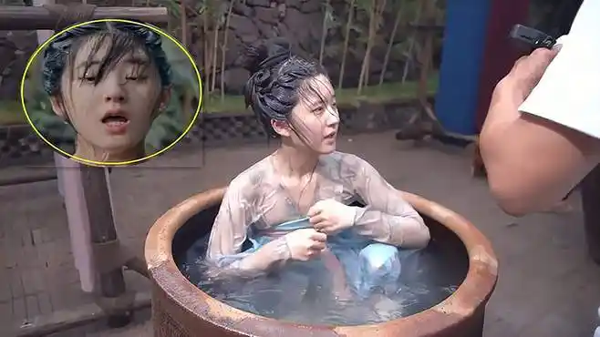 赵露思拍落水戏份,出水后下意识动作让工作人员害羞,实在尴尬