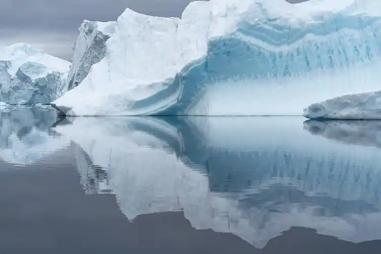 北极冰川高清图片北极冰山冰山壁纸北极冰川图片冰山图片唯美冰川图片