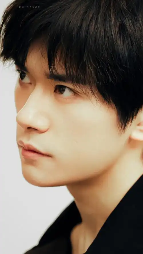 四字 易烊千玺 yyqx 四字弟弟