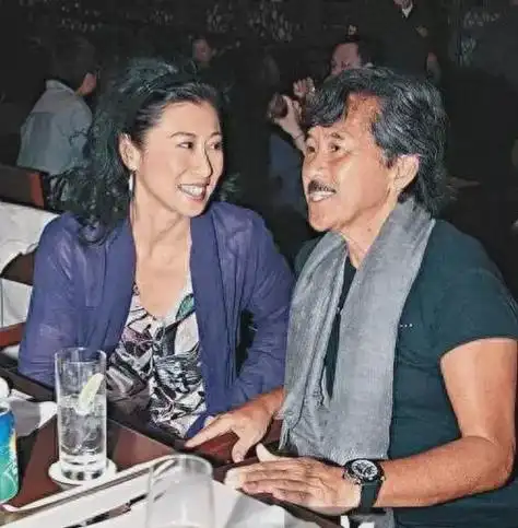 62岁叶倩文低调庆生戴20元廉价饰品吃一盘绿菜结婚27年仍无子