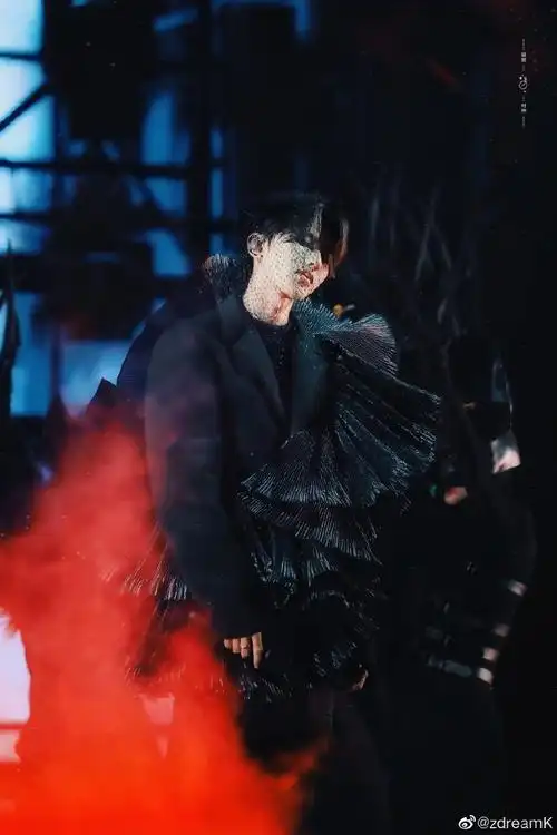 蔡徐坤唱没有意外哭了##蔡徐坤2021个人巡回演唱会