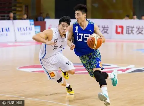 辽篮替补阵容战热身赛1胜2负 21岁新星砍30