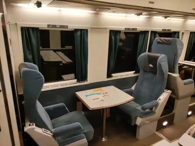 加拿大火车体验——经济舱享受国内特等座待遇#加拿大旅行  #火车