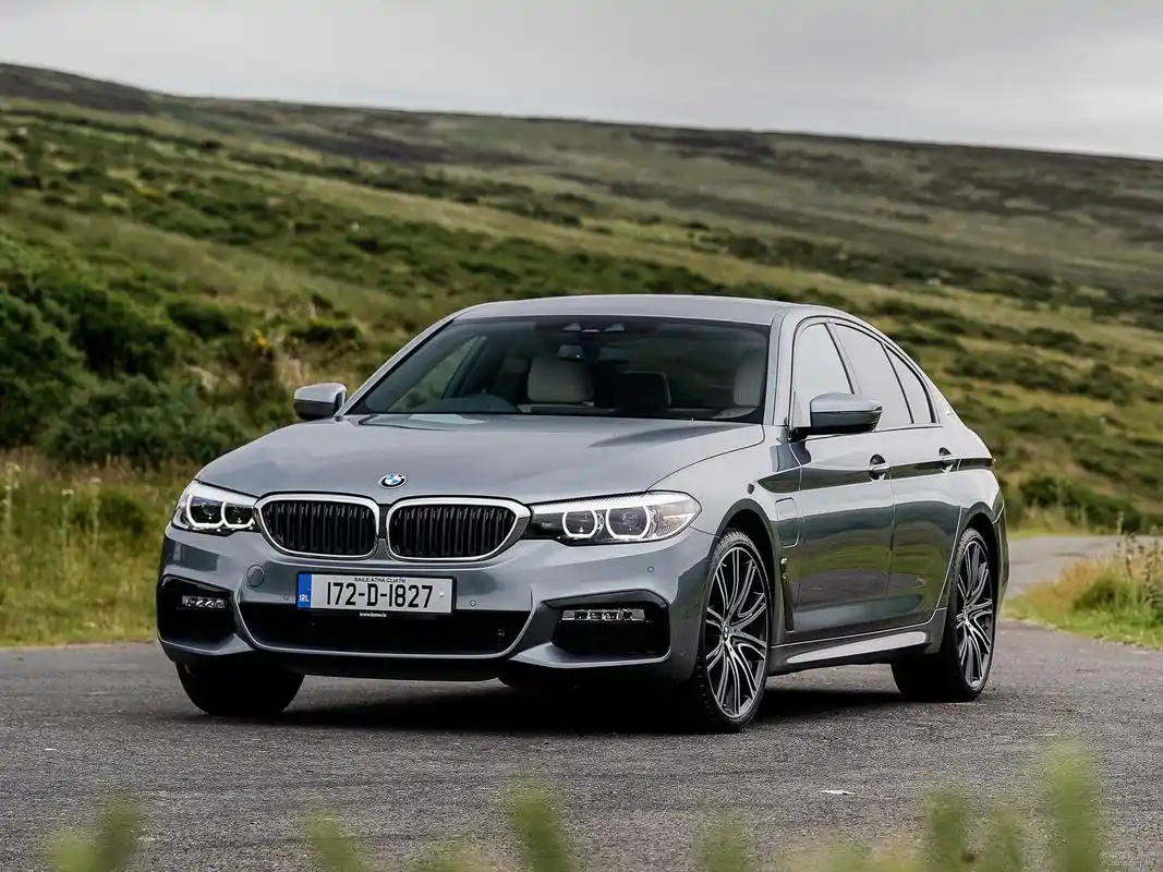 宝马5系(进口) 2017款 530e m sport