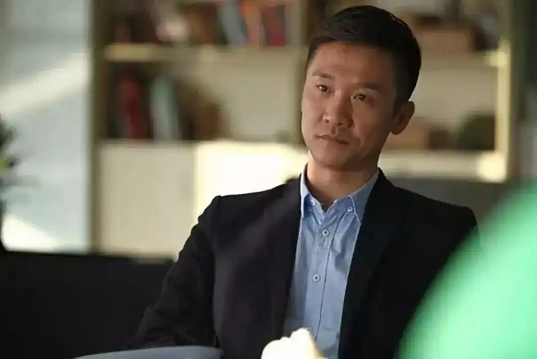 黄志忠:演了16年才红,生活里是情圣,半年让女主对他死心塌地