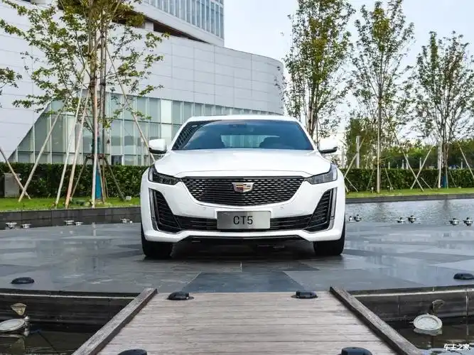 凯迪拉克ct5行情最高让利15万淡季钜惠大促售全国