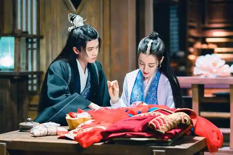 迪丽热巴《驭鲛记之恰似故人归》甜嫁任嘉伦却1夜丧夫 悲喜交加掀全网