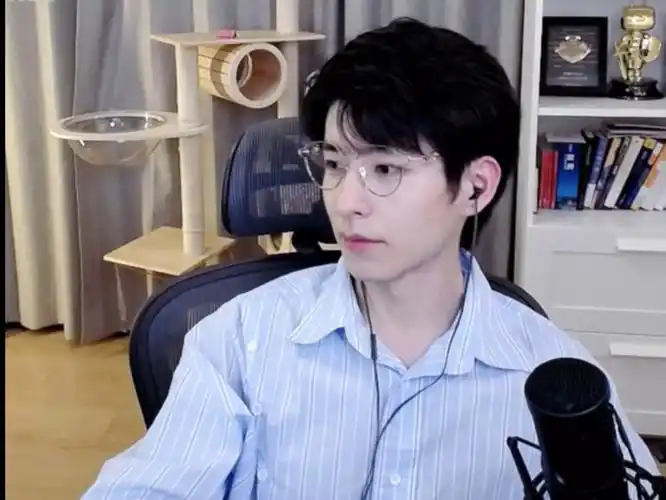 姐妹们等我[doge][doge][doge]#文韬  #郭文韬  #文韬stefan  #文韬名