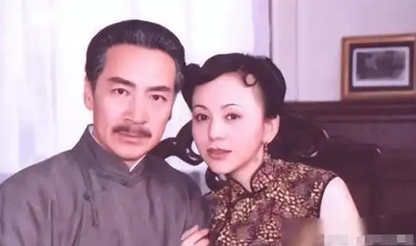 《浪姐5》开播:没作品,靠老公,她凭啥坐上c位?