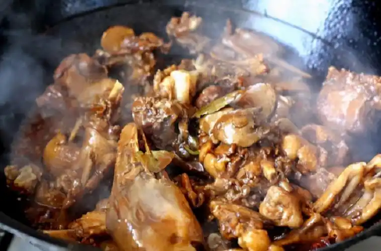 原创大鹅炖不烂腥味还重学学东北人的做法鹅肉软烂入味还不腥