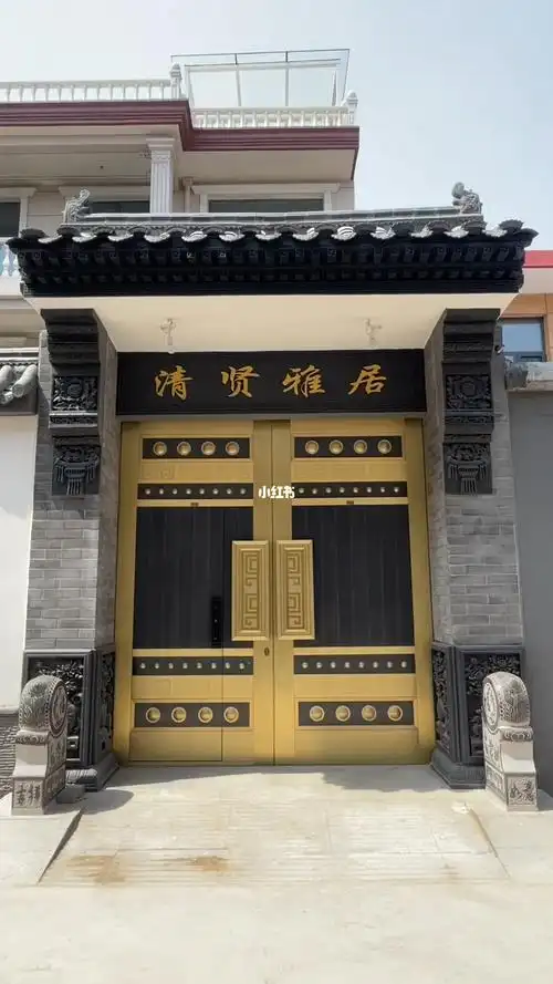 中式风格的门楼设计搭配中式大铜门,你们说好看不好看#铜门  #农村自