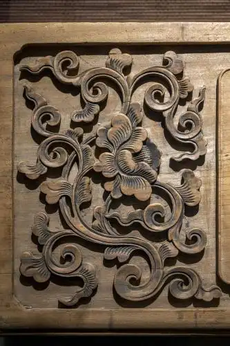 中国传统镂空木雕图案