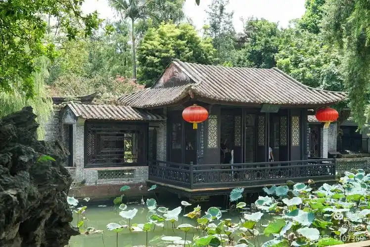 盛夏中《岭南四大名园》之二,(清晖园).