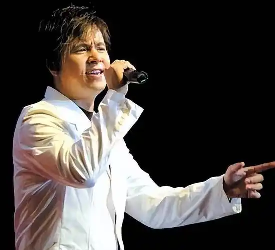 "青歌赛"获奖歌手红豆:猥亵男孩两次被判刑,现状如何?