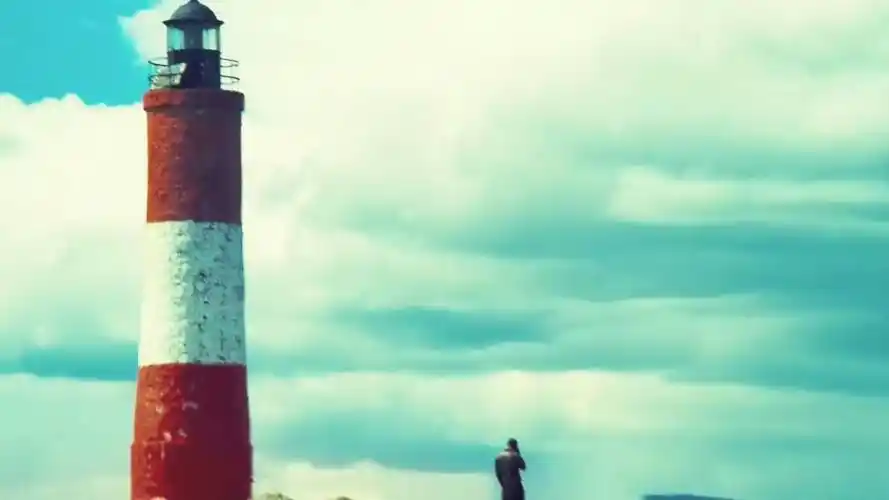 《春光乍泄》里的冷酷仙境与世界尽头