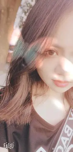 女生的素颜照什么样?