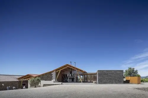 葡萄牙quinta酒庄-公共设施建筑案例-筑龙建筑设计论坛