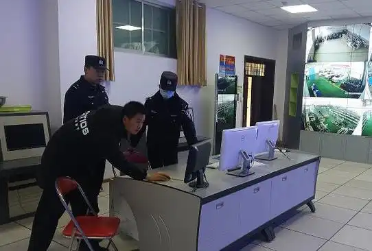 【护校安园】向校园欺凌说"不"——白云路派出所走进校园开展安全教育