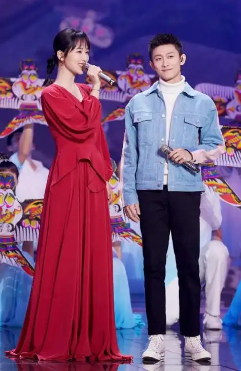 张一山杨紫官宣 杨紫张一山什么关系 杨紫张一山结婚照遭曝光