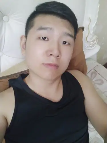 相亲资料# 幸福号4096/男/33岁/大专/178厘米/80公斤/属兔/未婚/个体