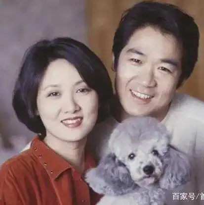 邓婕前夫如今身价过亿,他觉得邓婕没孩子很委屈,并说她是自做自受