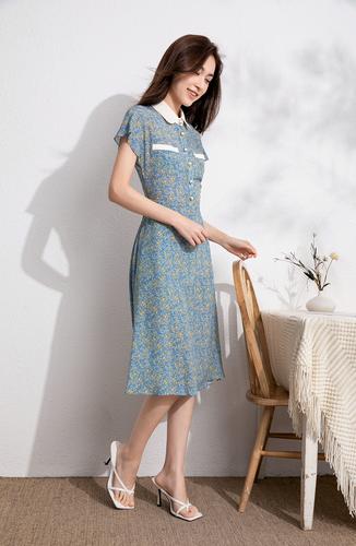 伊甸部落2022春夏新款大牌真丝桑蚕丝碎花气质高收腰显瘦连衣长裙