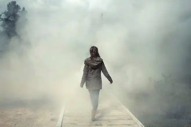 享受孤独的自由唯美有意境图片